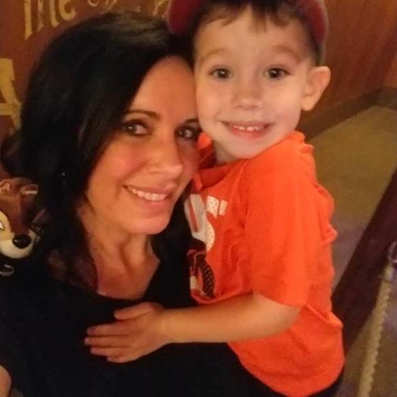 Meet your Posher, Charlene - Picture 1 of 1